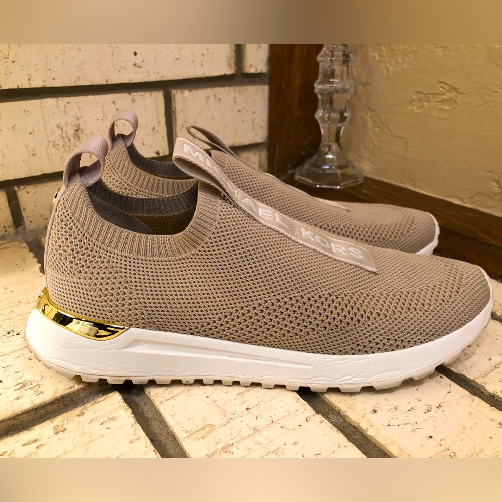 🤑PRICE DROP🤑  Michael Michael Kors Bodie Slip On Sneakers